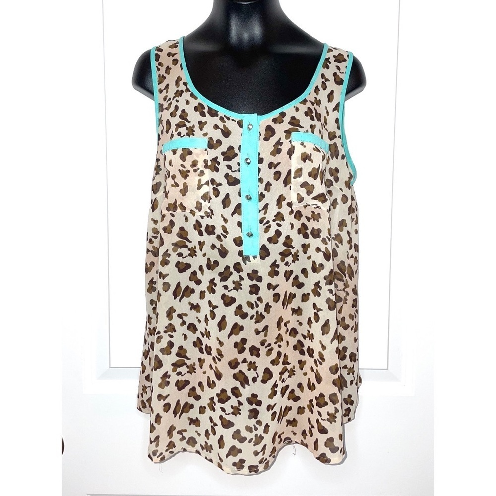 Leopard print tank top